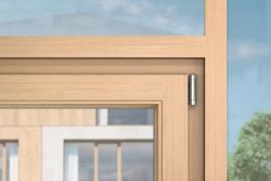 ¡Incorporamos la nueva Gama ROTO NX! El herraje oscilobatiente preparado para el presente, pero también para el futuro