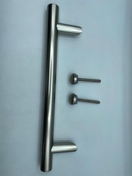 Tirador individual para puertas de aluminio estilo boomerang — Forcadell  Accessoris