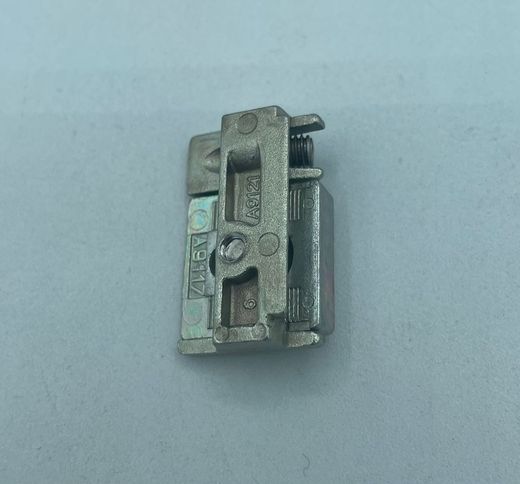 Encontro ajustável do parafuso.