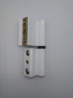 Charnière carina réglable avec goujon droit en plaque zamak