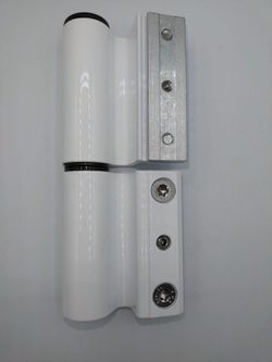 Dobradiça da porta esquerda Taurus.