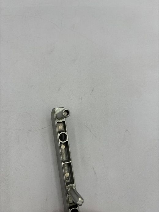 Dobradiça para PVC ANG. K.6/130 SLNT