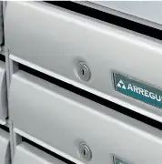 Boîte aux lettres Future en métal H-3500 argent