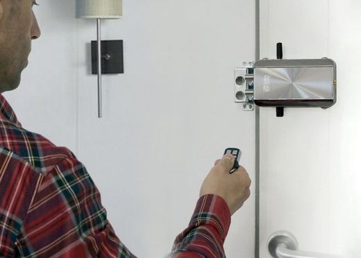 Serrure invisible Guardian avec télécommande