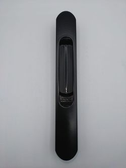 Fermeture à incrustation mini fenix à auto-assemblage.