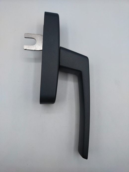 Cremona oscilante cúbica com tampa