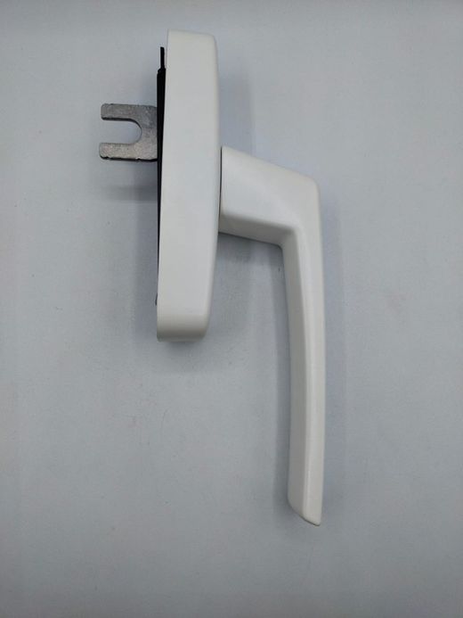 Cremona oscilante cúbica com tampa