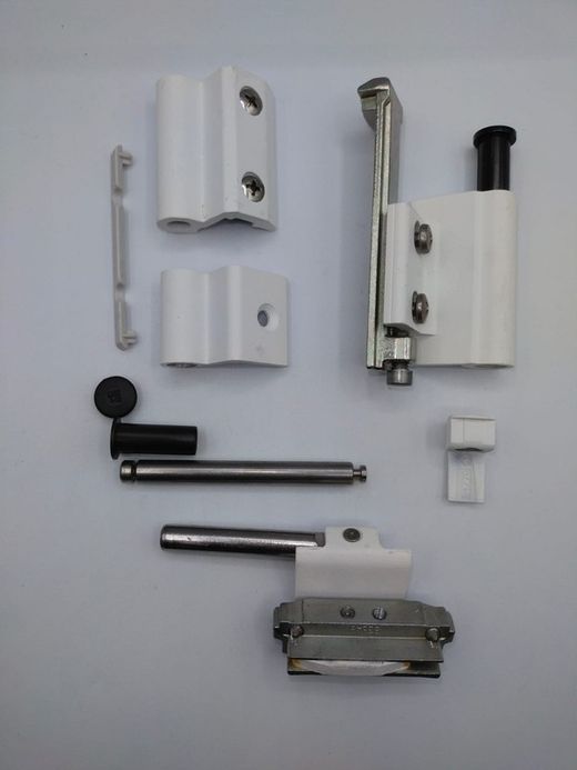 Jeu de charnières pivotantes de 80 kg.