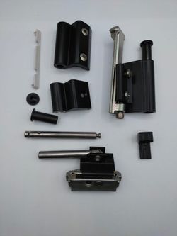 Jeu de charnières pivotantes de 80 kg.