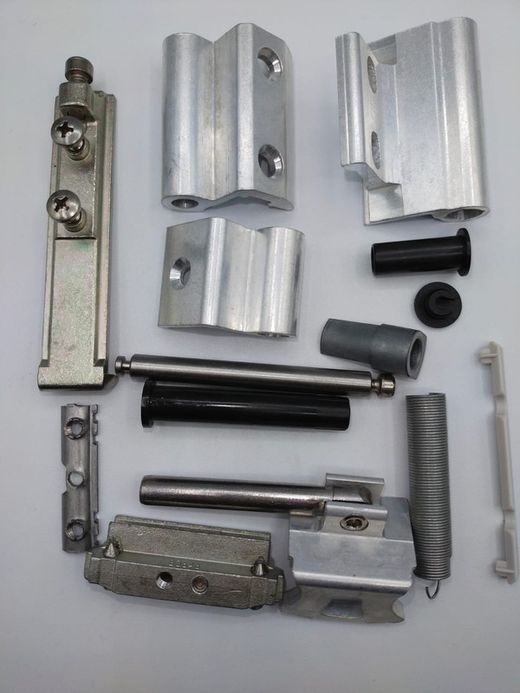 Jeu de charnières pivotantes de 80 kg.