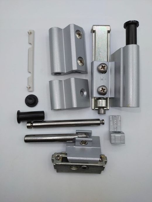 Jeu de charnières pivotantes de 80 kg.