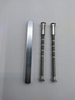 Juego Cuadradillo + Tornillo Ciego M5