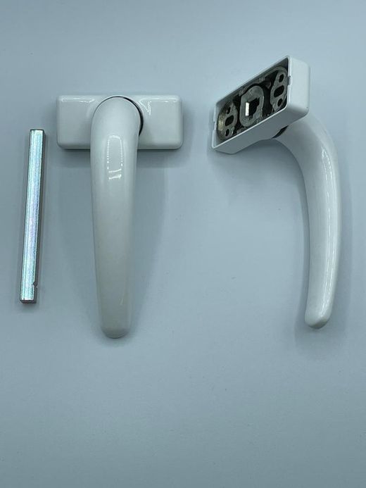 Jeu de manivelles à bouclier récupérable.