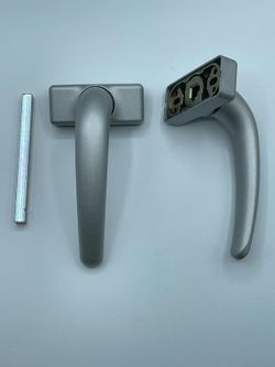 Jeu de manivelles à bouclier récupérable.