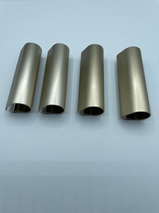 Kit de cobertura de dobradiça XXL 160 m/m.