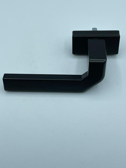 Poignée kora décalée - gauche.