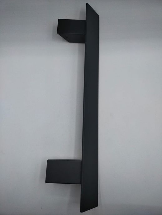 Tireur tau penché à droite