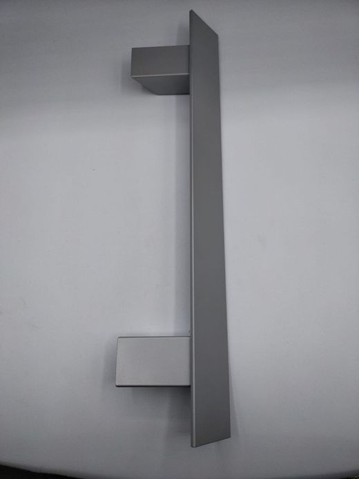 Tireur tau penché à droite