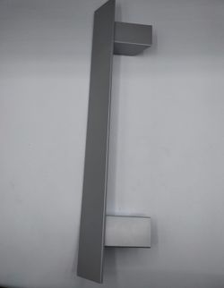 Poignée tau complète inclinée à gauche