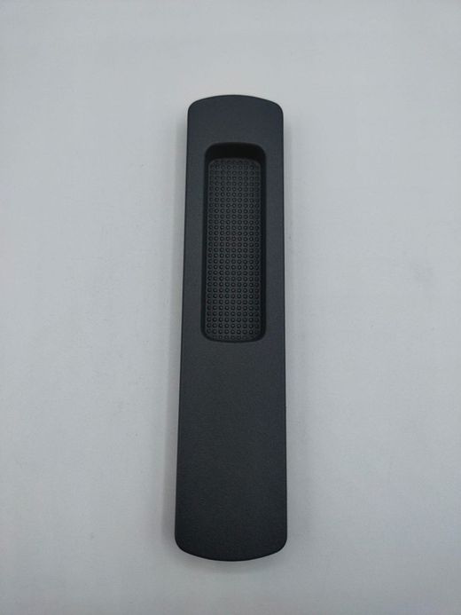 Clou élevant les oreillettes.