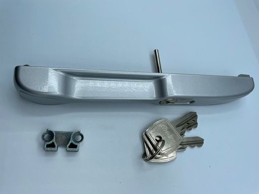 Anel de unha sobreposto com chave de prata